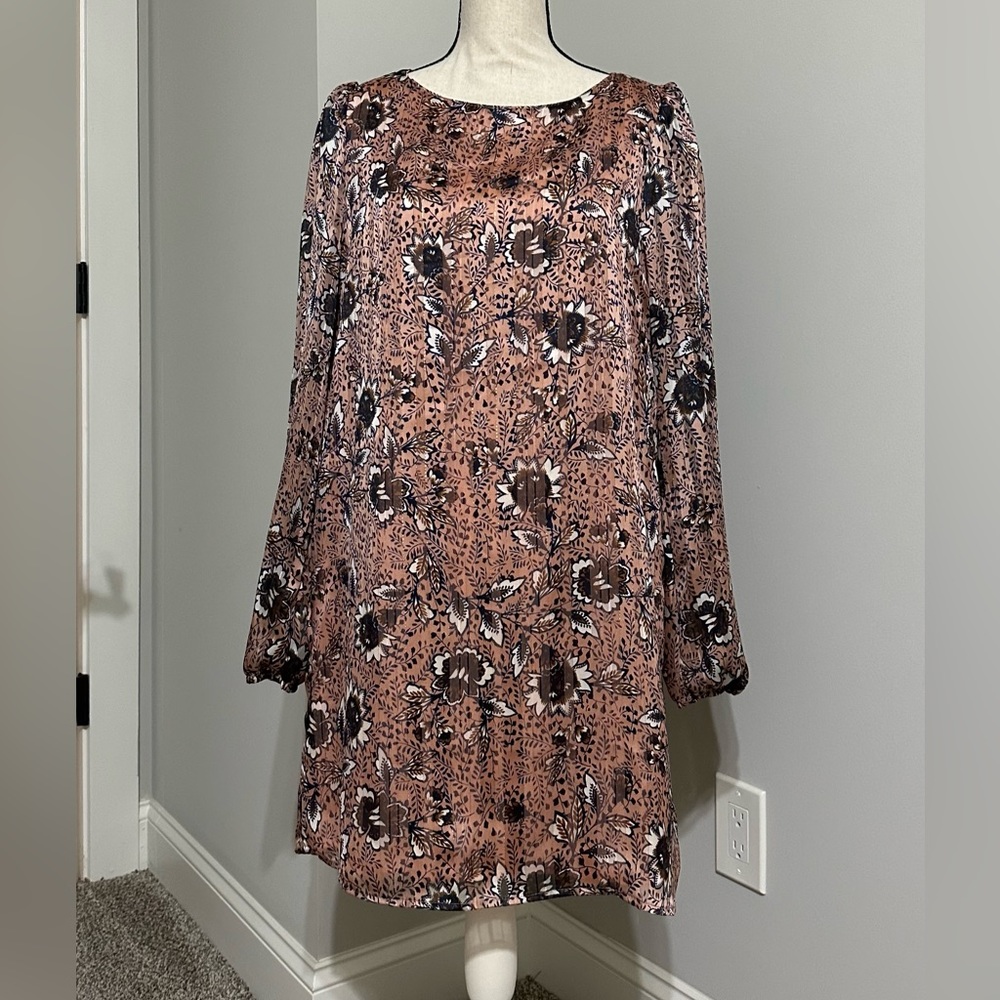 NWOT Lulus Medium Dress with Sheer Long Sleeves